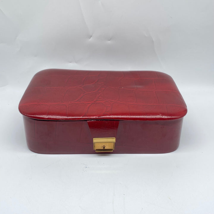 Elegant Retro Röd Smyckeskrin i Imiterat Läder