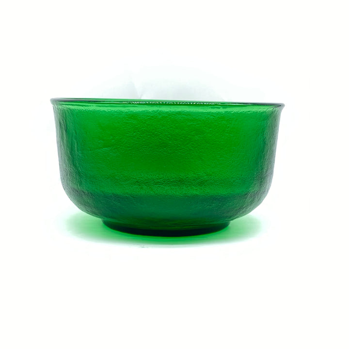 Grön glasvas med unik design