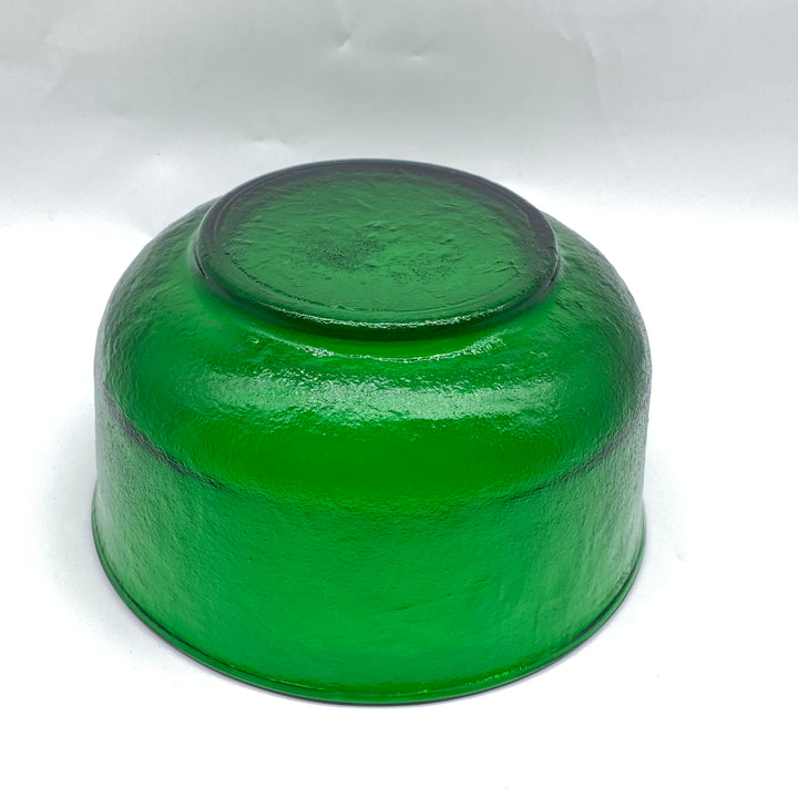 Grön glasvas med unik design