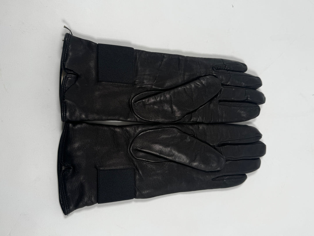 Eleganta läderhandskar i mycket gott skick