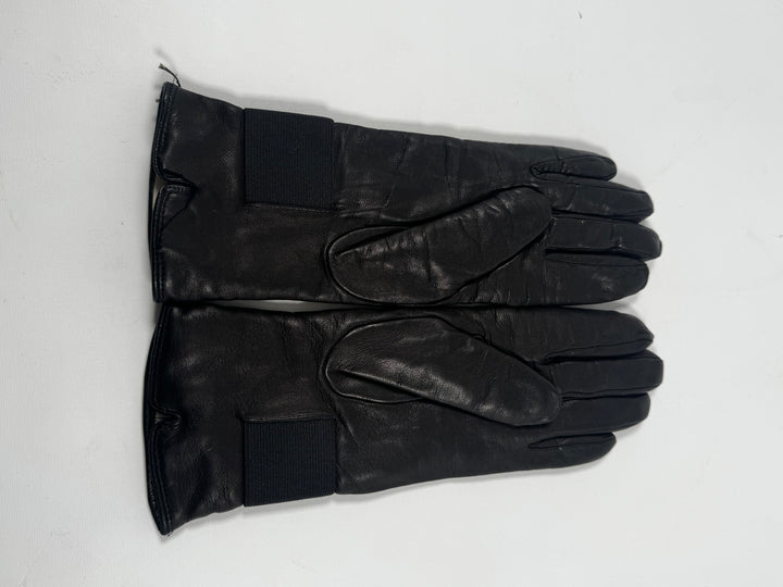 Eleganta läderhandskar i mycket gott skick