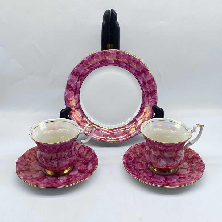 Retro téset från Chodzież med rosa mönster
