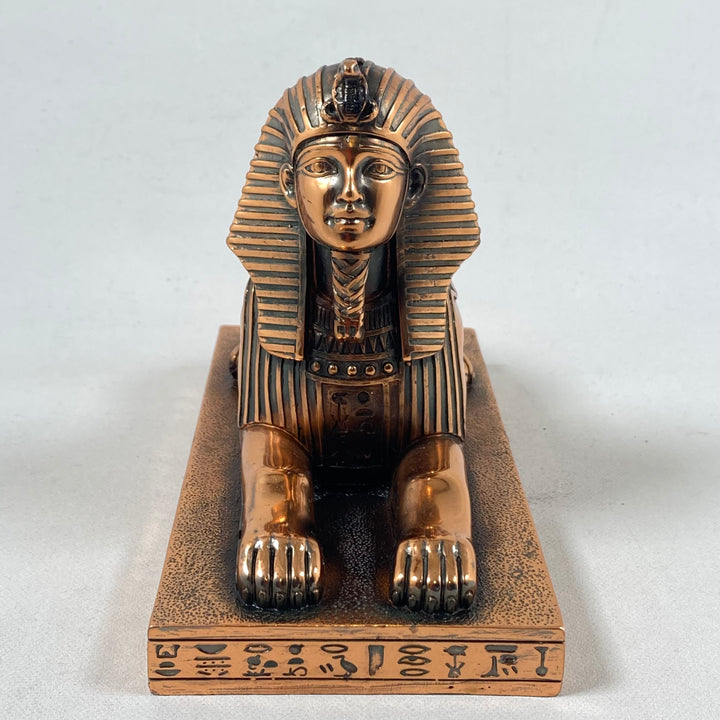 Egyptisk Sfinks Skulptur i Bronsimitat