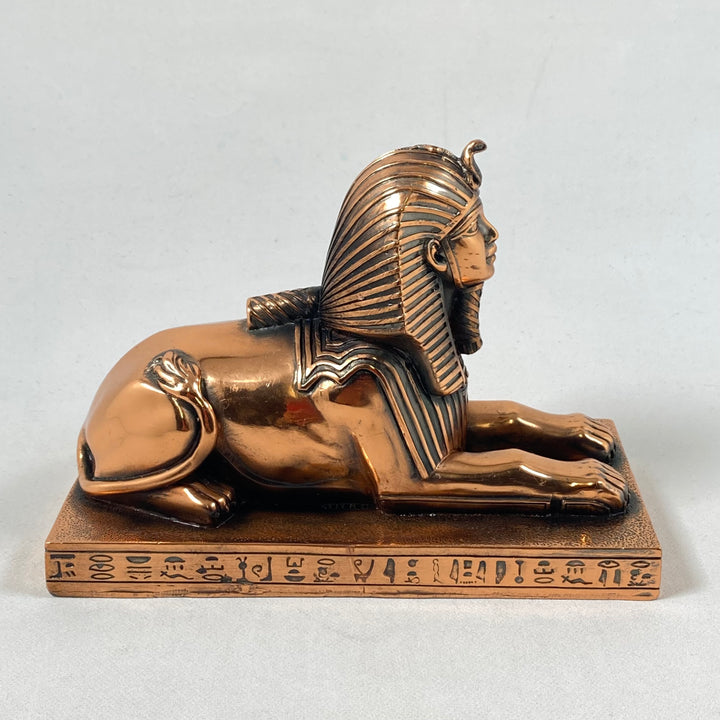 Egyptisk Sfinks Skulptur i Bronsimitat