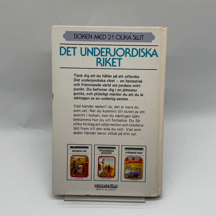 Retro interaktiv äventyrsbok av Edward Packard