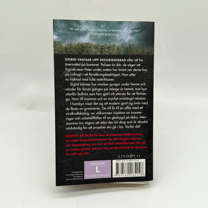 Roman "Rötter av Blod" av Lina Arvidsson