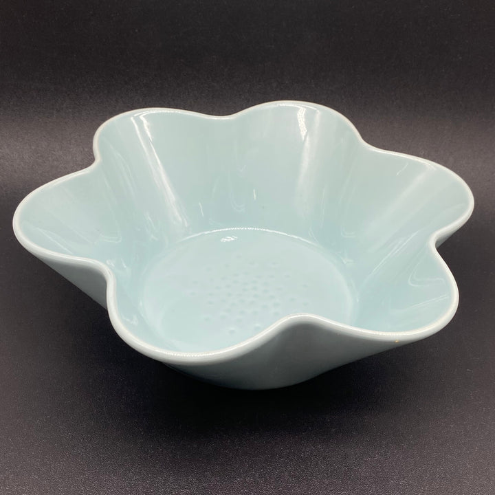 Ann-Carin Wiktorsson skål ljusblå keramik Sagaform