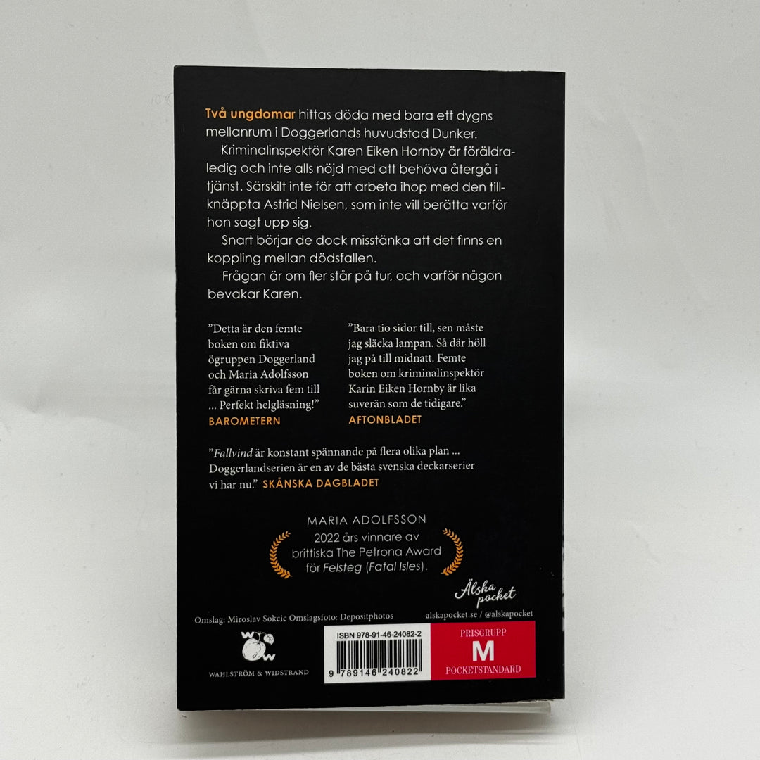 Fallvind Maria Adolfsson Kriminalroman Mycket Gott Skick
