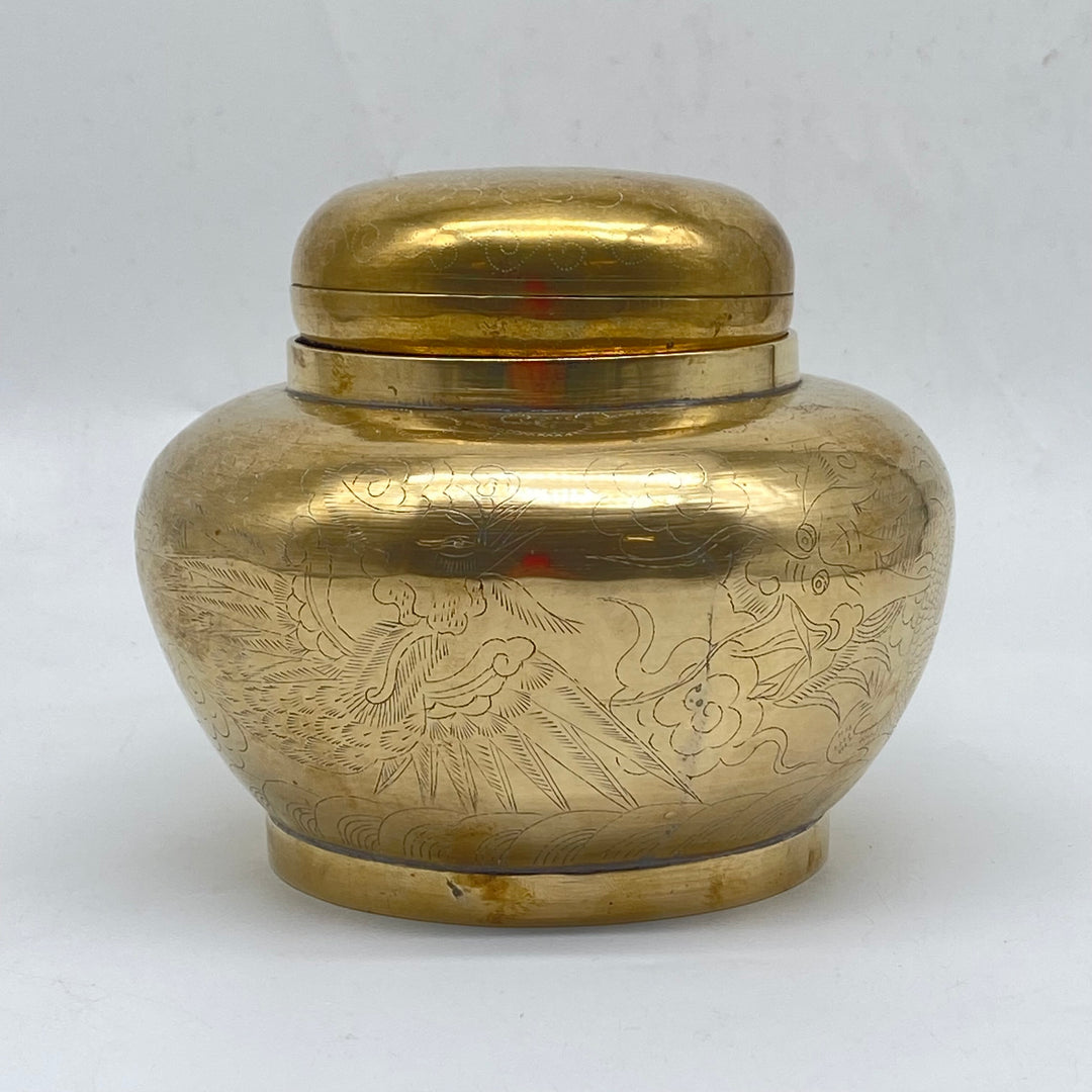 Exklusiv retro mässingsburk med graveringar