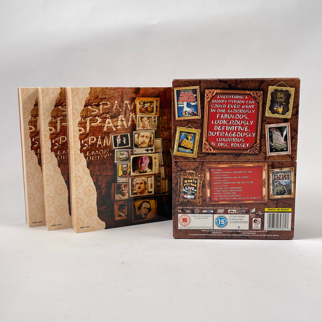 Monty Python Retro DVD-boxset i mycket gott skick