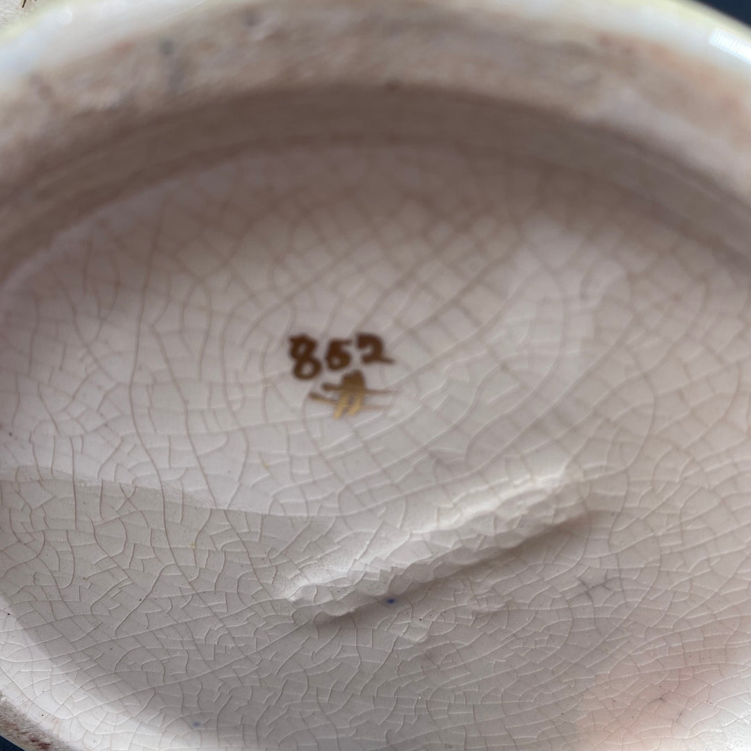 Retro Keramikkrus med Blommiga Motiv