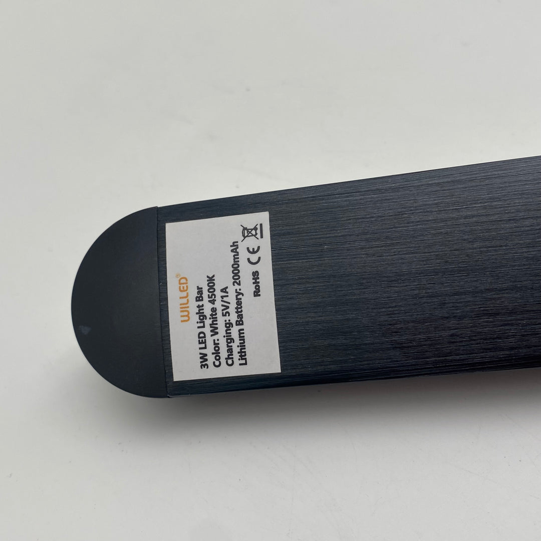 Modern och stilren LED-ljusramp i metall