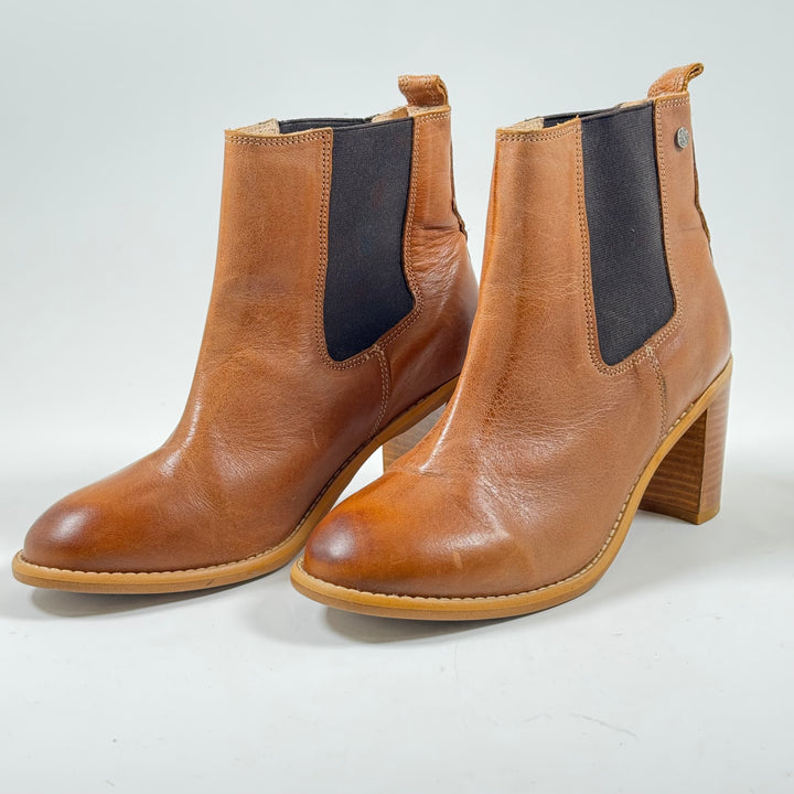 Stilfulla läderstövlar Sneaky Steve storlek 39