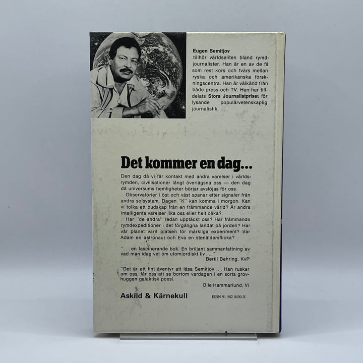 Retro bok "Det kommer en dag..." av Eugen Semitjov