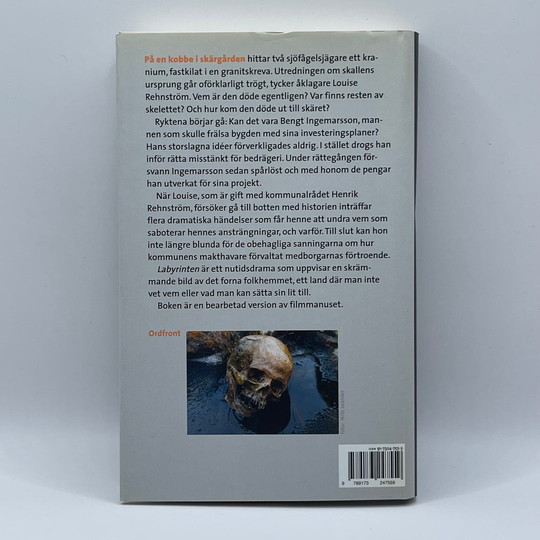 Henning Mankells Labyrinten kriminalroman begagnad bok