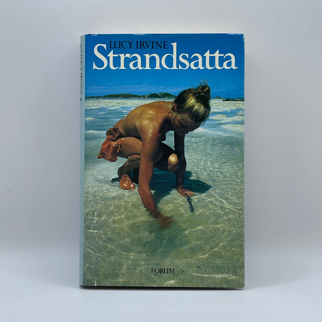 Strandsatta av Lucy Irvine Bok Modern
