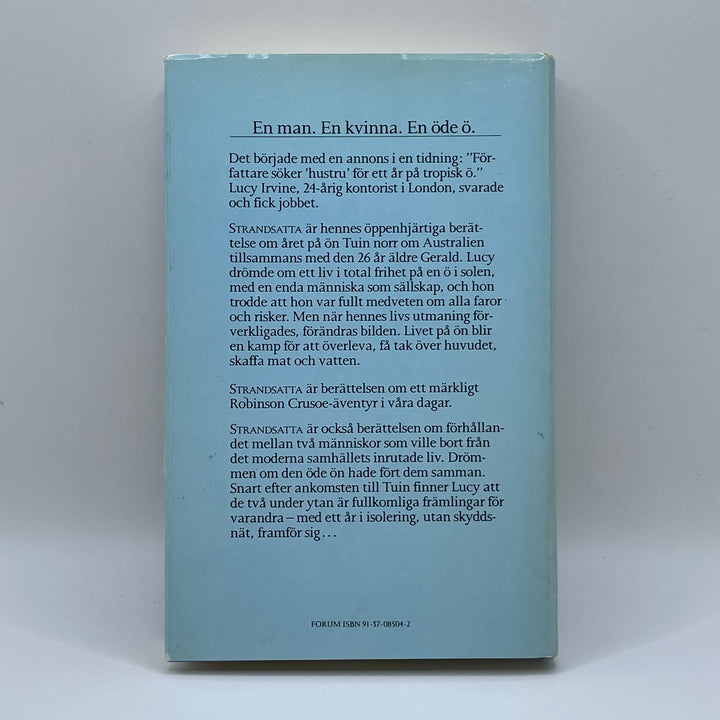 Strandsatta av Lucy Irvine Bok Modern