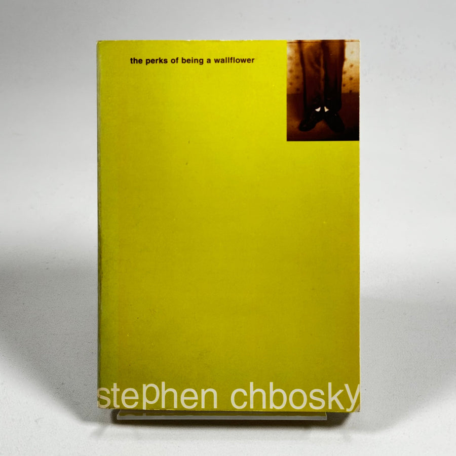 The Perks of Being a Wallflower by Stephen Chbosky - Homy Secondhand Online
