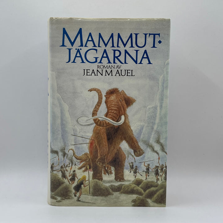 Mammutjägarna av Jean M. Auel Begagnad Bok