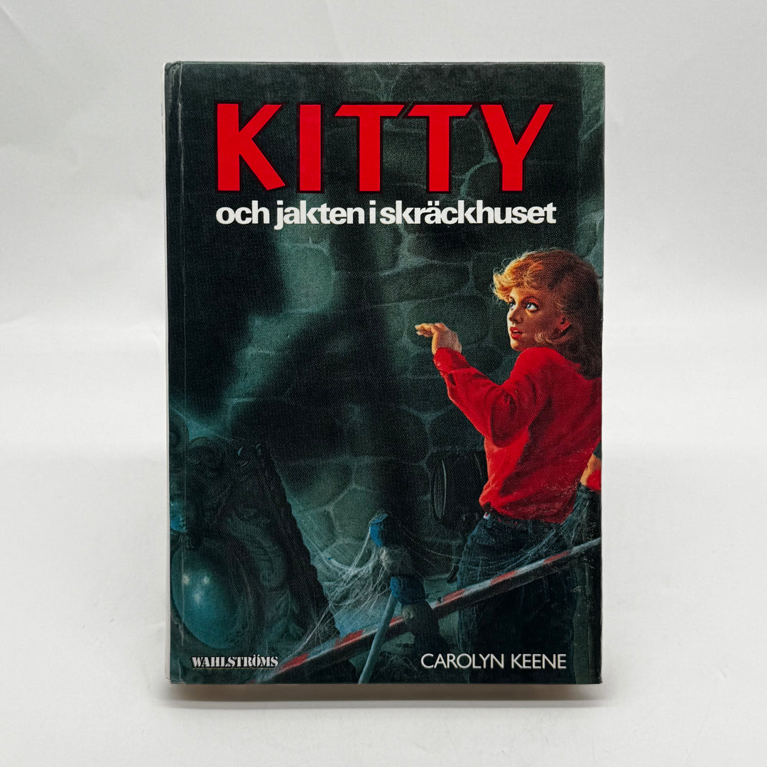 Retro ungdomsbok Kitty och jakten i skräckhuset
