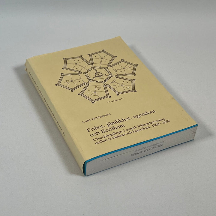 Historisk Bok om Svensk Folkundervisning 1809 - 1860 - Homy Secondhand Online