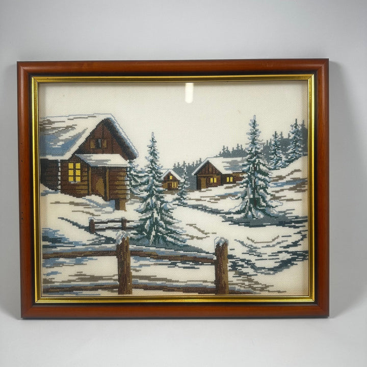 Vinterlandskap broderi i träram - Homy Secondhand Online