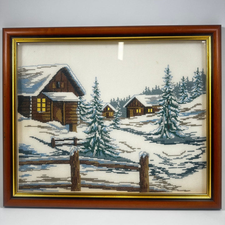 Vinterlandskap broderi i träram - Homy Secondhand Online