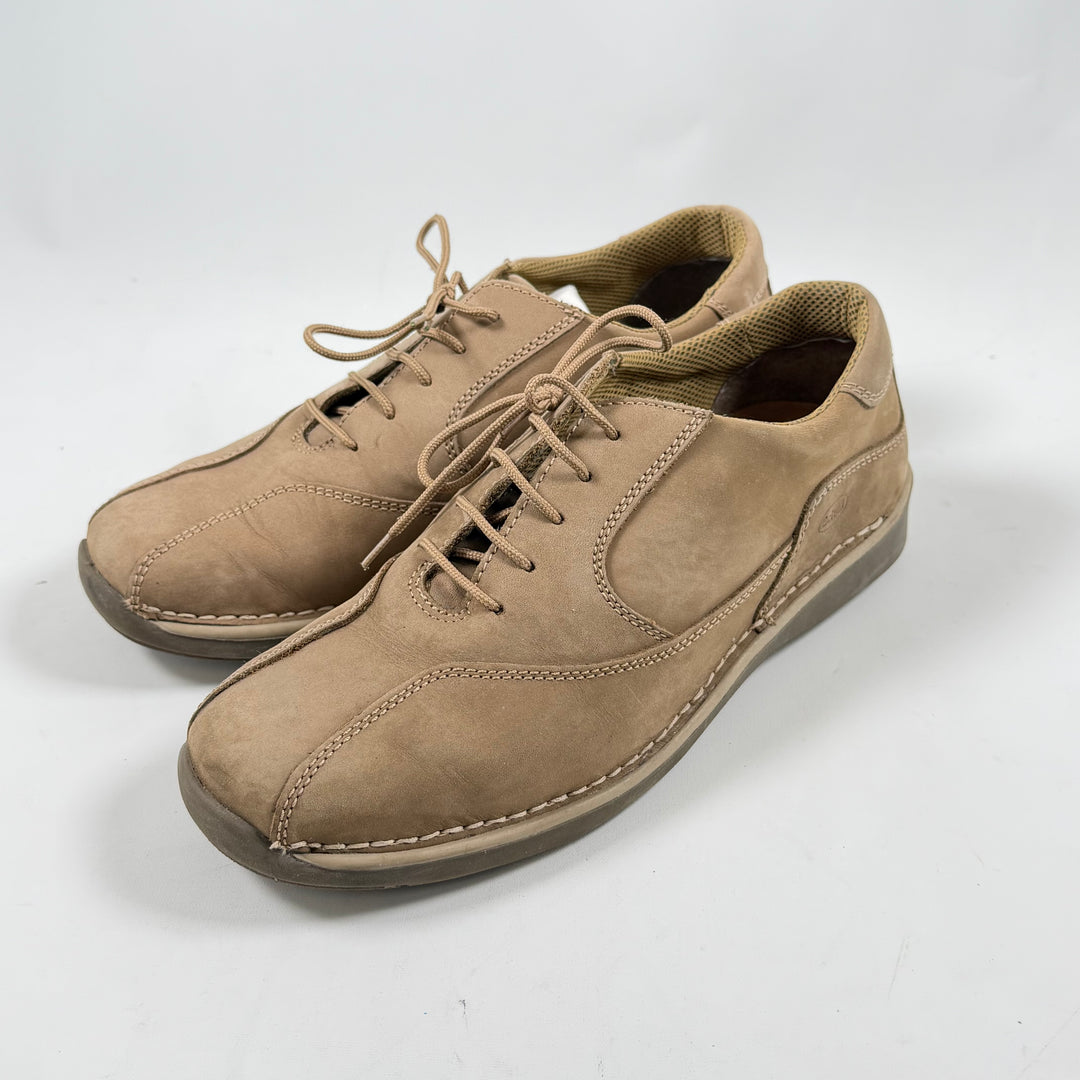 Eleganta beige läderskor från Scholl herr 42