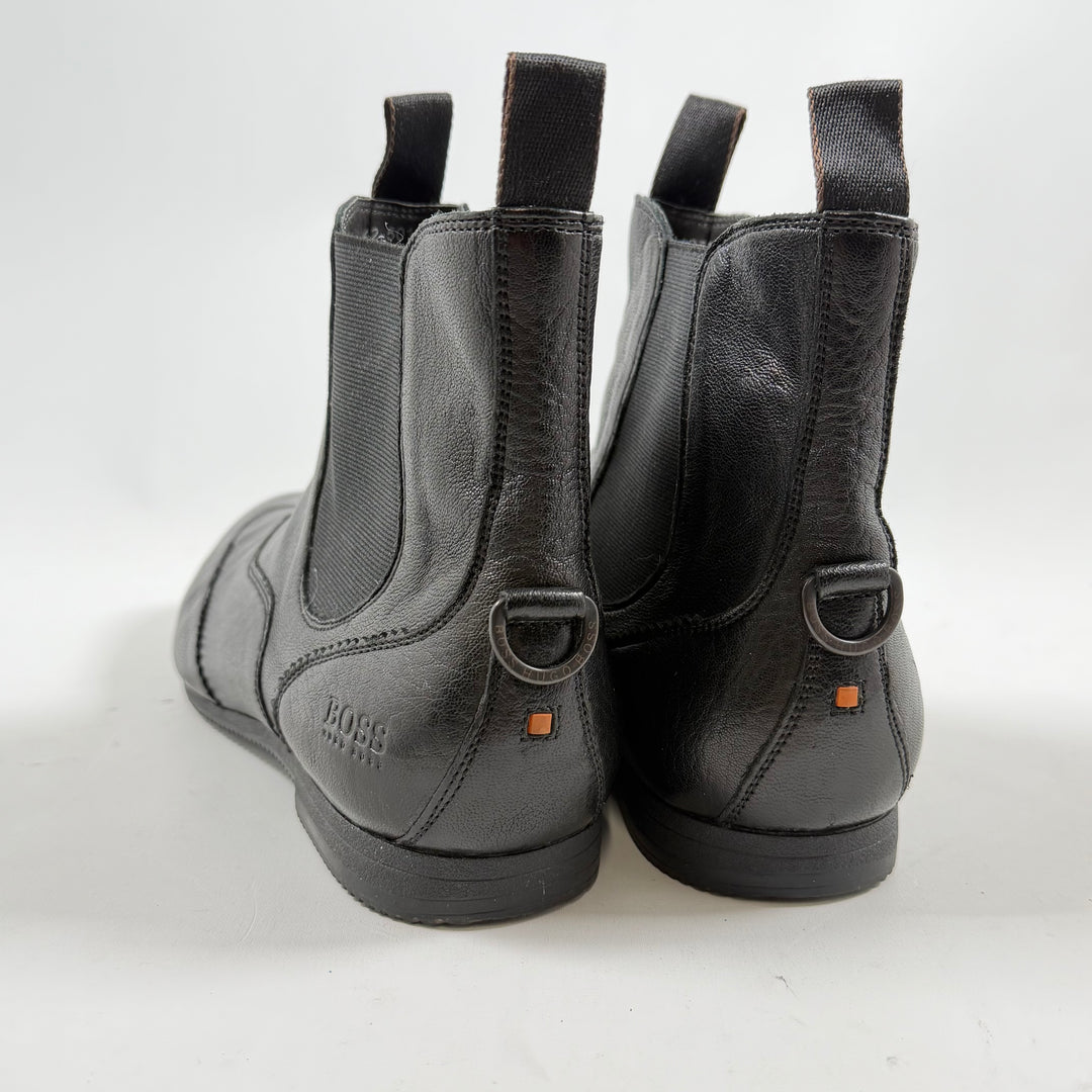 Hugo Boss eleganta herrstövlar i läder storlek 42