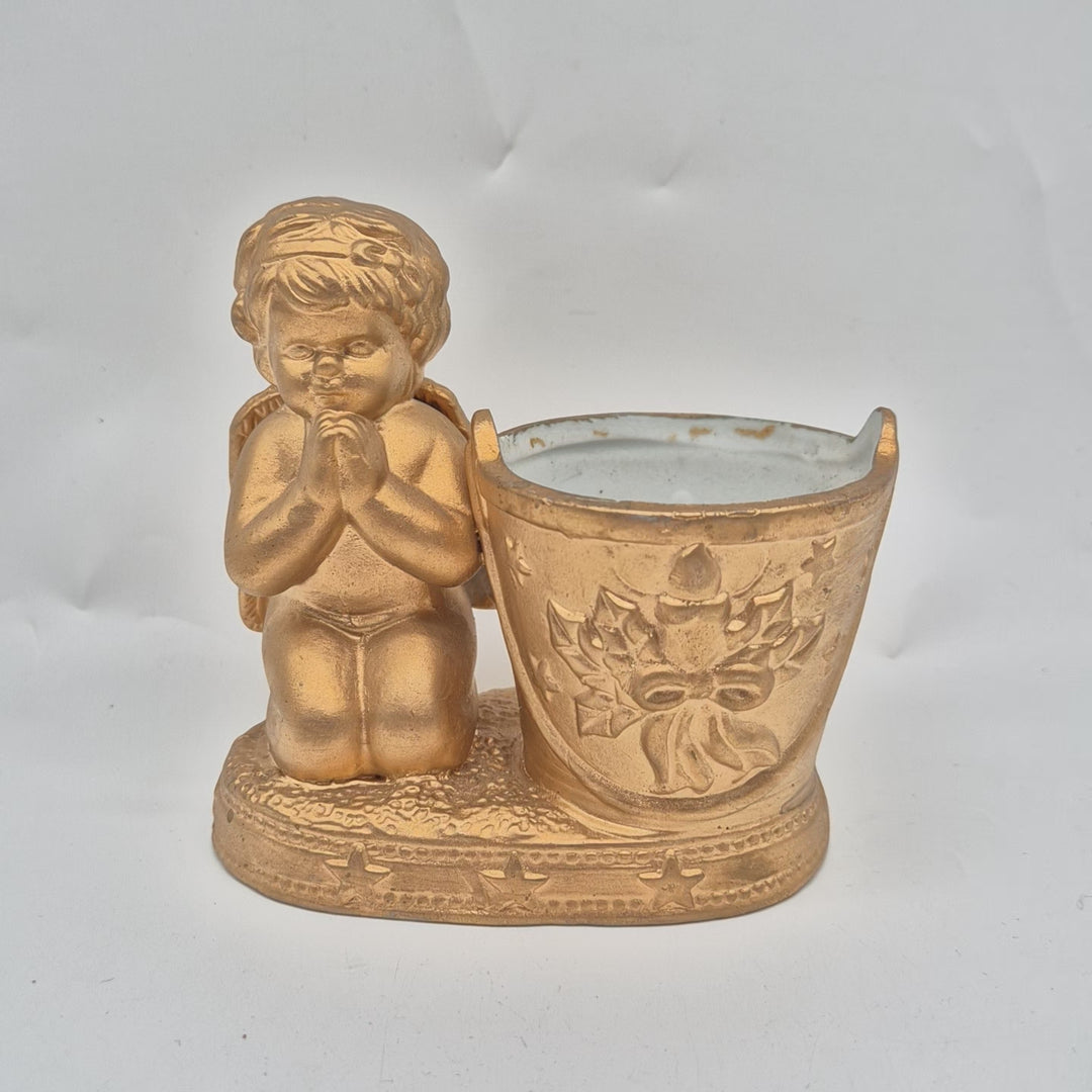 Änglakruka i lera, retro och charmig